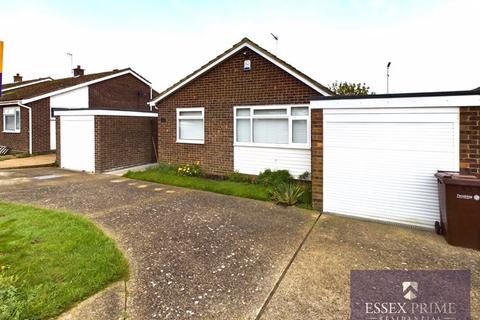 3 bedroom bungalow for sale, Three bedroom Detached Bungalow Walton on the Naze