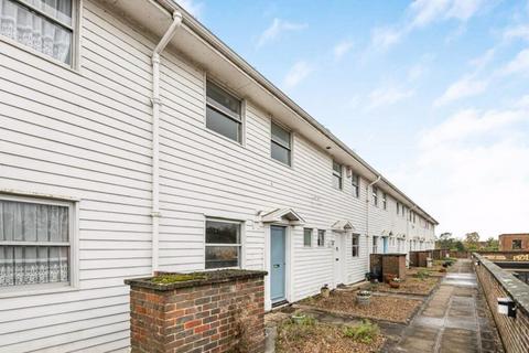 3 bedroom maisonette for sale, 160 High Street, Cranleigh