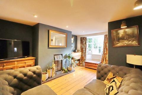 3 bedroom cottage for sale, Mill Brow, Manchester M28