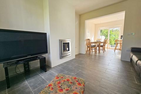 10 Barrie Crescent, Bodmin, PL31 1BN