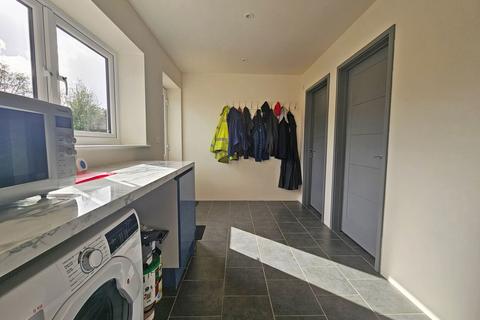 10 Barrie Crescent, Bodmin, PL31 1BN