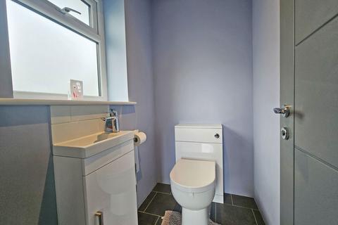 10 Barrie Crescent, Bodmin, PL31 1BN