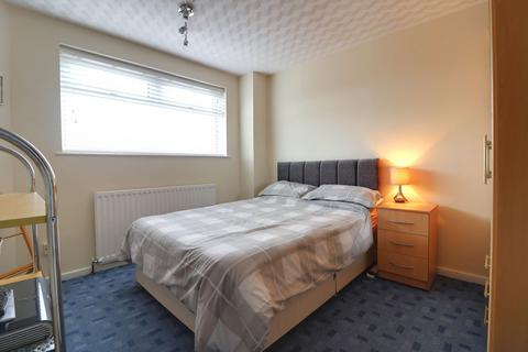 10 Pine Crescent, Stafford, ST17 0ND