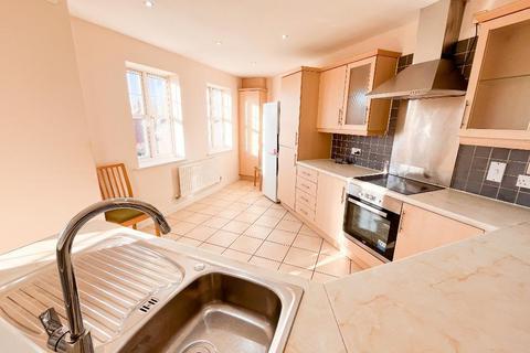 2 bedroom flat for sale, Mill Hill, London NW7