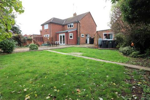 2 bedroom semi-detached house for sale, Luton LU3