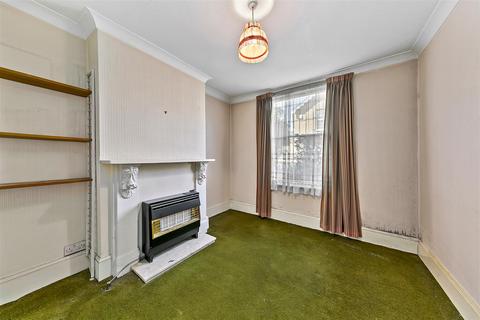 20 Gomer Place, Teddington, TW11 9AR