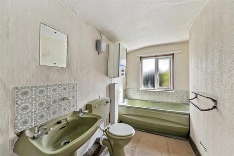 20 Gomer Place, Teddington, TW11 9AR