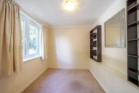 1 bedroom apartment for sale, Victoria Road, Farnborough, Hampshire, GU14