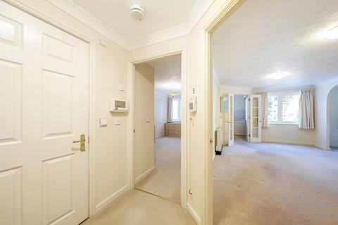 1 bedroom apartment for sale, Victoria Road, Farnborough, Hampshire, GU14