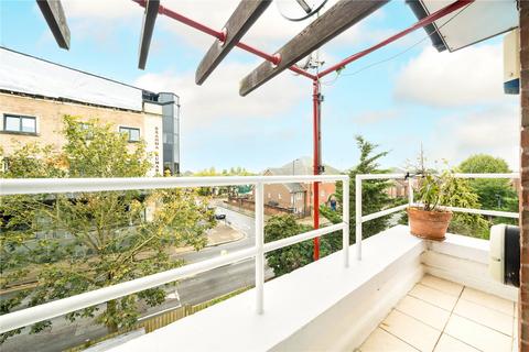 2 bedroom apartment for sale, London NW10