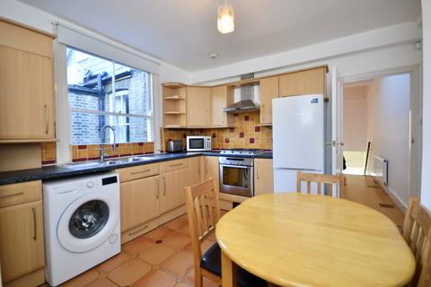 1 bedroom flat to rent, Littlebury Road, London SW4