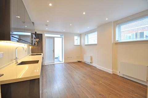 1 bedroom maisonette for sale, Keats Mews, 6 York Road, Maidenhead, Berkshire, SL6