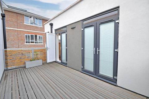 1 bedroom maisonette for sale, Keats Mews, 6 York Road, Maidenhead, Berkshire, SL6