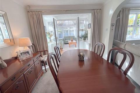 4 Ryan Drive, Sheffield, S13 9UZ
