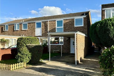 3 bedroom end of terrace house for sale, Bristol Road, Oxfordshire OX26