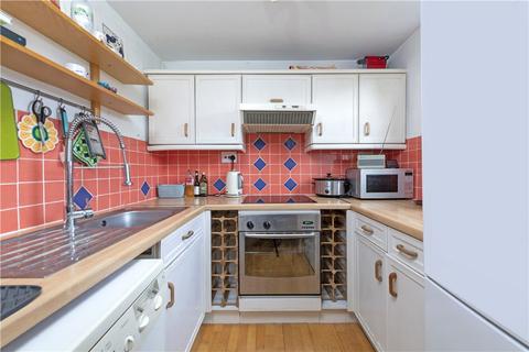 1 bedroom apartment for sale, East Hill, London