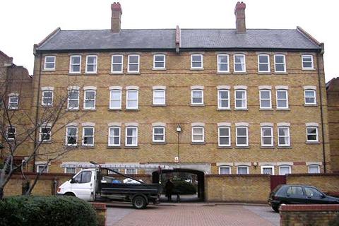 1 bedroom apartment for sale, East Hill, London