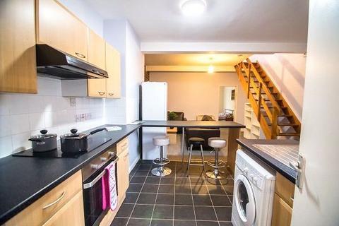 3 bedroom flat to rent, 417a Ecclesall Road, Sheffield