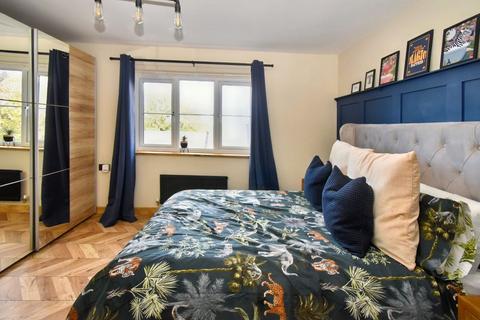 22 Broadpark, Okehampton, EX20 1BR