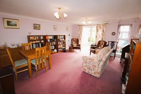 2 bedroom retirement property for sale, Freemans Gardens, Olney