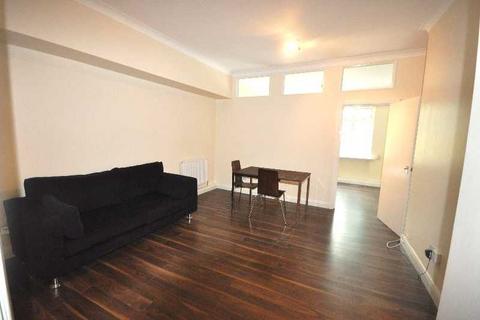 2 bedroom flat to rent, Fitzrovia, London NW1