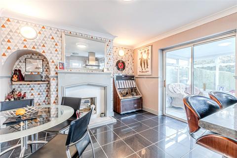 84 Broadgate Walk, Horsforth, Leeds, LS18 4HB