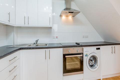 2 bedroom flat to rent, N7