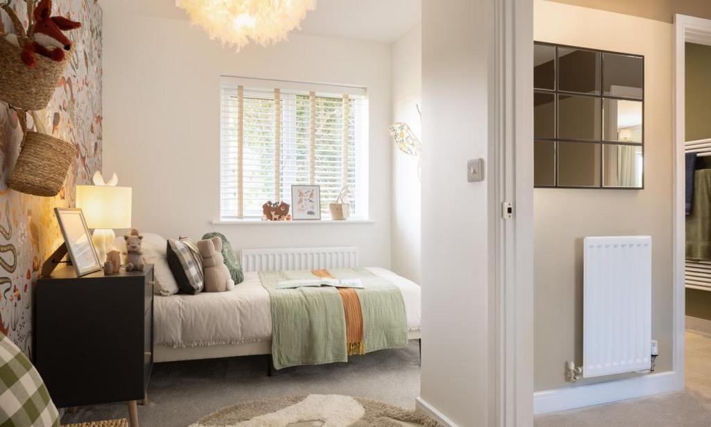 Dandara - The Russetts - The Osbourne, Home 17
