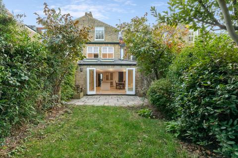 5 bedroom terraced house to rent, Franconia Road, London SW4