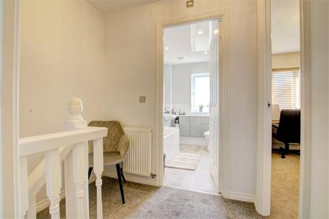 34 Berry Edge Road, Consett, DH8 5DS