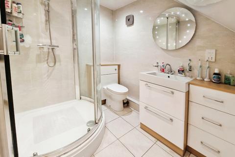 27 Bannister Hall Crescent, Higher Walton, Preston, PR5 4EQ