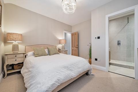 3 bedroom end of terrace house for sale, Albert Road, Oxfordshire RG9