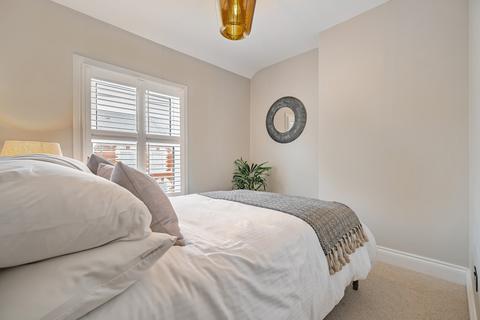 1 Albert Road, Henley-on-thames, RG9 1SD