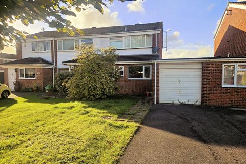 3 bedroom semi-detached house for sale, Kennedy Drive, Reading RG8