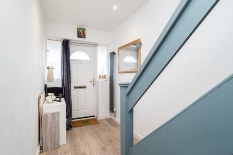 3 bedroom end of terrace house for sale, Chestnut Close, Carshalton SM5