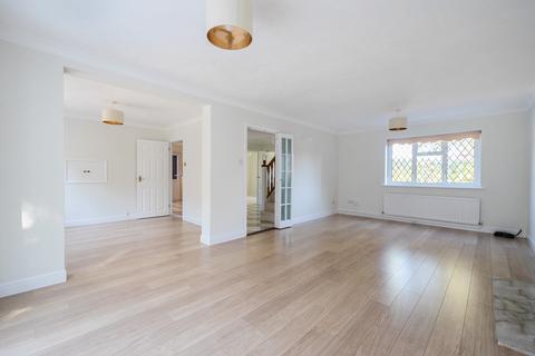 42 Balmoral Way, Sutton, SM2 6PD