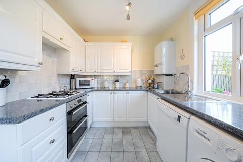 16 Albert Road, Mitcham, CR4 4AH