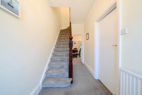 16 Albert Road, Mitcham, CR4 4AH