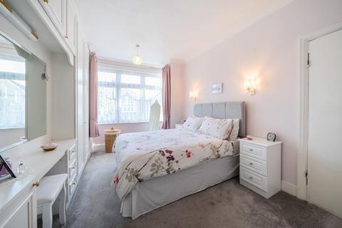 16 Albert Road, Mitcham, CR4 4AH