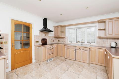 4 bedroom detached house for sale, Apple Tree Close, Worksop S81