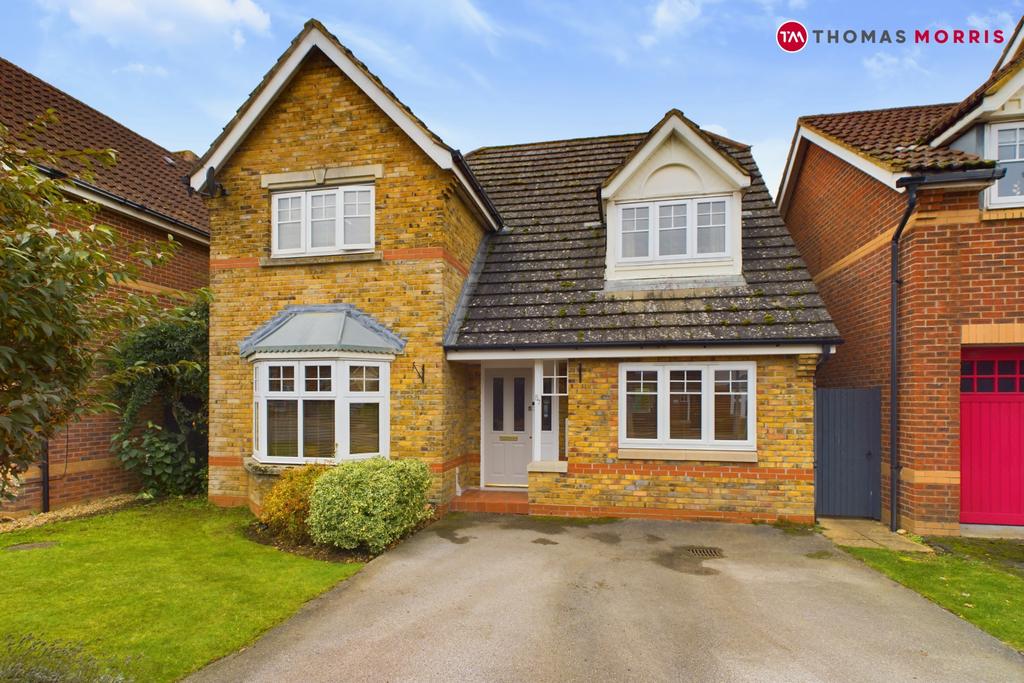 Sumerling Way, Huntingdon PE28 4 bed detached house for sale £425,000