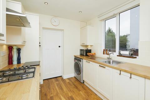 57 Alexandra Road, Burton-on-trent, DE15 0JB