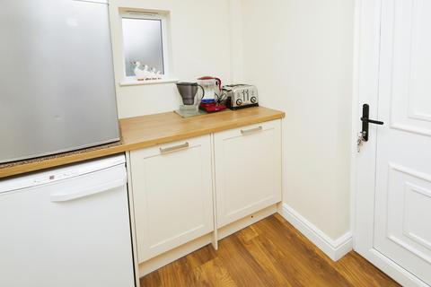 57 Alexandra Road, Burton-on-trent, DE15 0JB