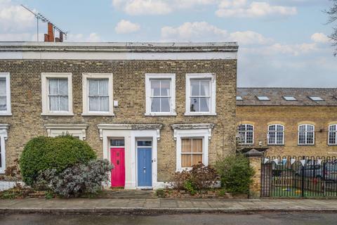 3 bedroom terraced house to rent, Northampton Grove, Islington, London, N1