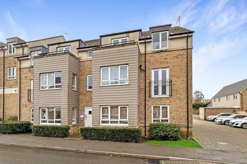 2 bedroom apartment for sale, Cromwell Drive, Hinchingbrooke Park, Huntingdon.