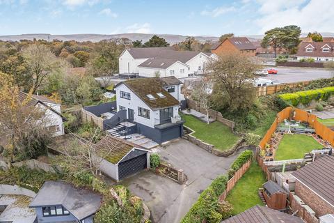 3 bedroom detached house for sale, Gordon Road, Blackwood NP12