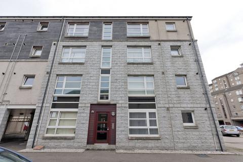 2 bedroom flat to rent, James Street, City Centre, Aberdeen, AB11