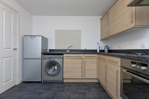 2 bedroom flat to rent, James Street, City Centre, Aberdeen, AB11