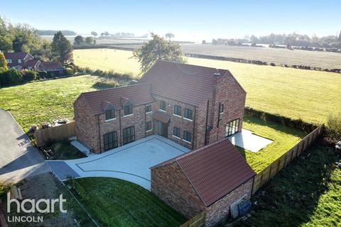 6 bedroom detached house for sale, South Drive, Stow