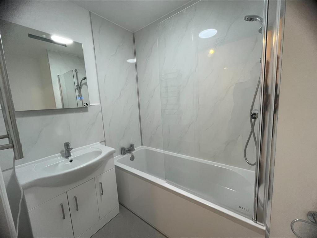 Western Road, Borough Green 1 bed apartment to rent £1,100 pcm (£254 pw)